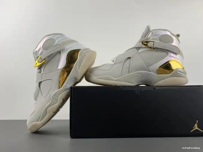 8 Jordan Retro Champagne 832821-030 0706